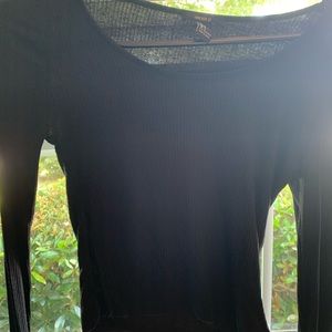 long sleeve black shirt